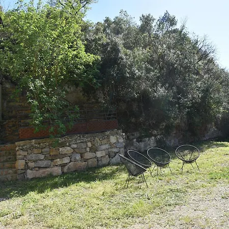 With Garden Holiday home